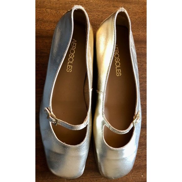 Aerosoles Women's NEW Super Soft Gold Leather Flats 6 B - Picture 1 of 7